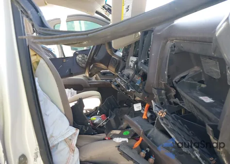 2014 Chevrolet Silverado 1500 1Lt from USA, damaged, VIN 3GCUKREC1EG133842